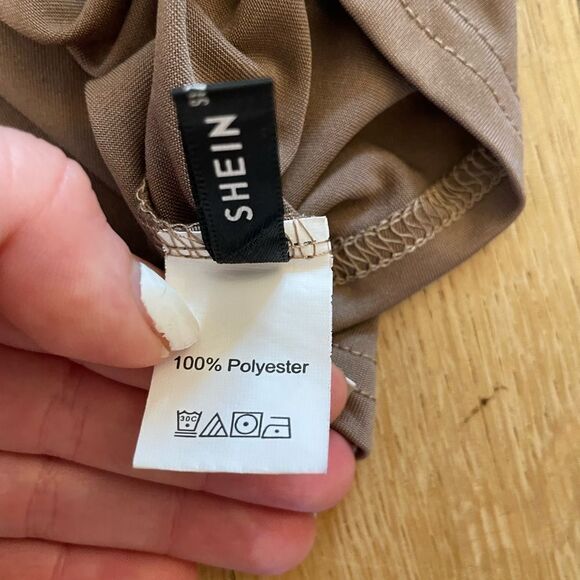 Brown crop top from Shein - Picture 4 of 5